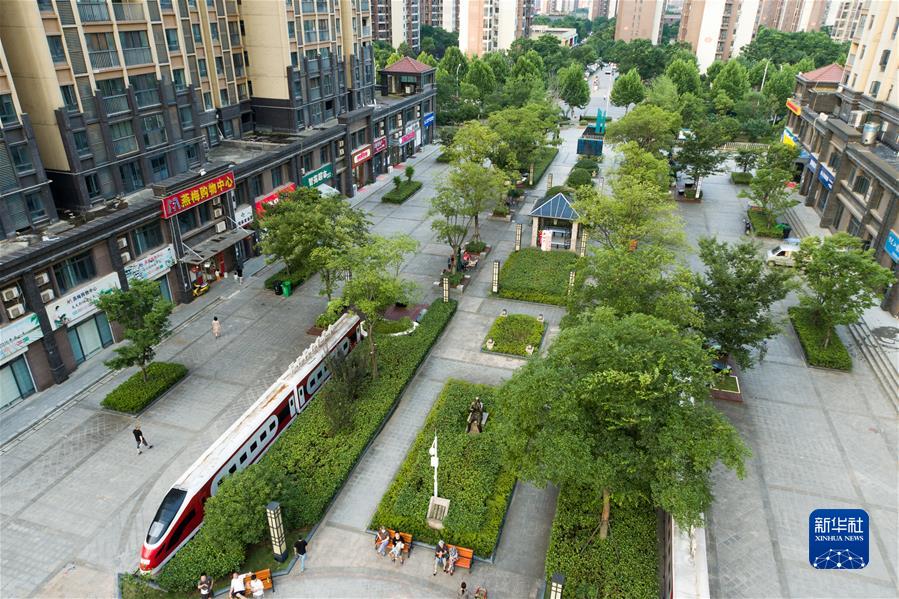 （新華全媒頭條·奮進新征程 建功新時代·非凡十年·圖文互動）（1）湖北：奮力譜寫高質(zhì)量發(fā)展新篇章 